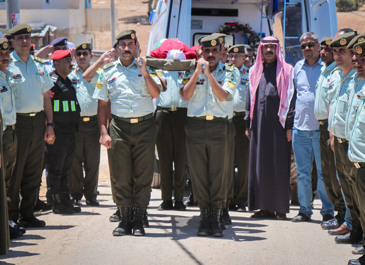 Madar Al-Saa Images