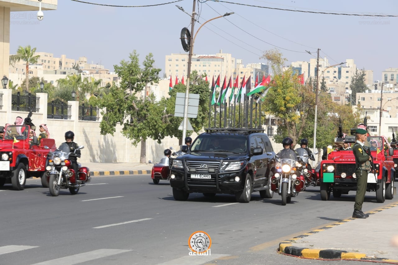 Madar Al-Saa Images