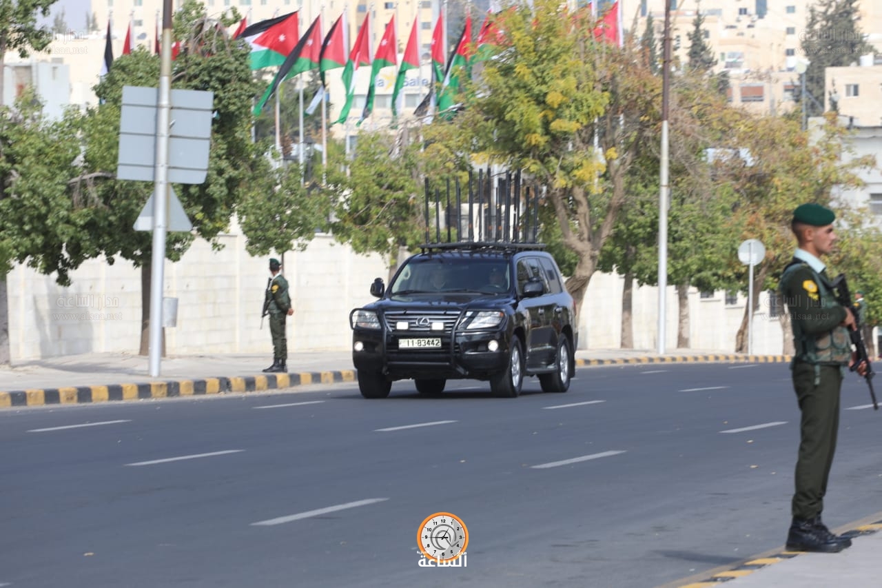 Madar Al-Saa Images