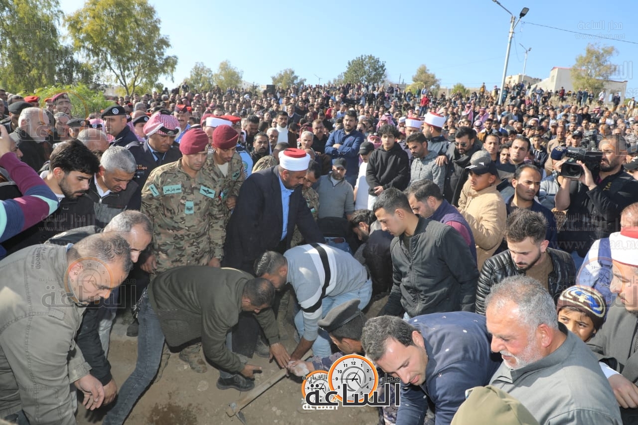 Madar Al-Saa Images