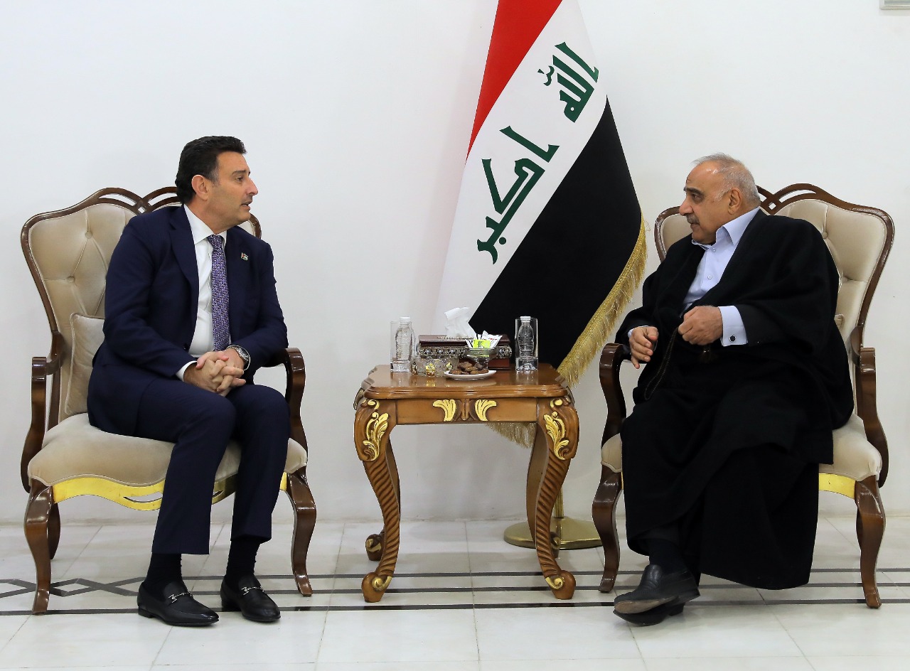 Madar Al-Saa Images 0.4779030143699443