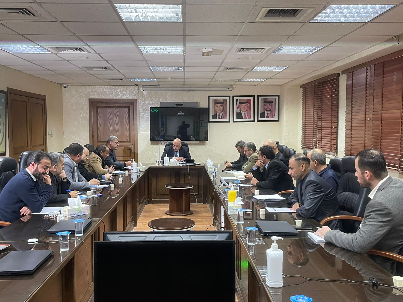 Madar Al-Saa Images 0.2694872111716211