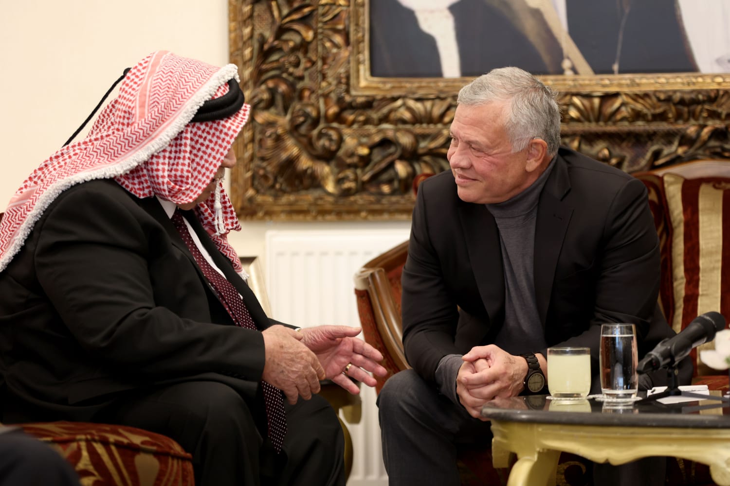 Madar Al-Saa Images 0.9354076528945334