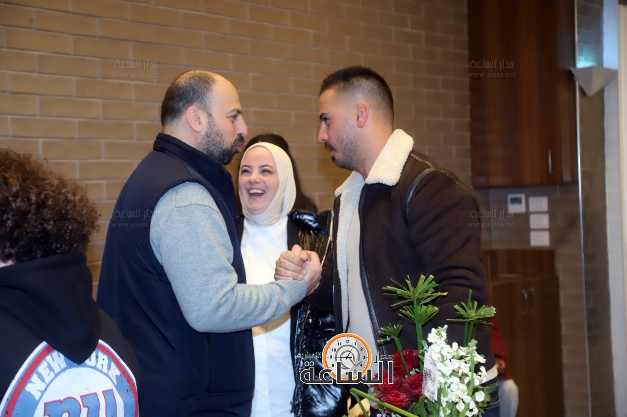 Madar Al-Saa Images 0.7471507391533623