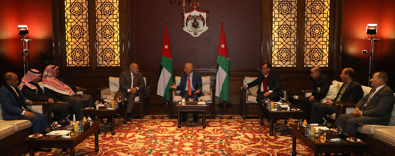 Madar Al-Saa Images 0.0779062569157789