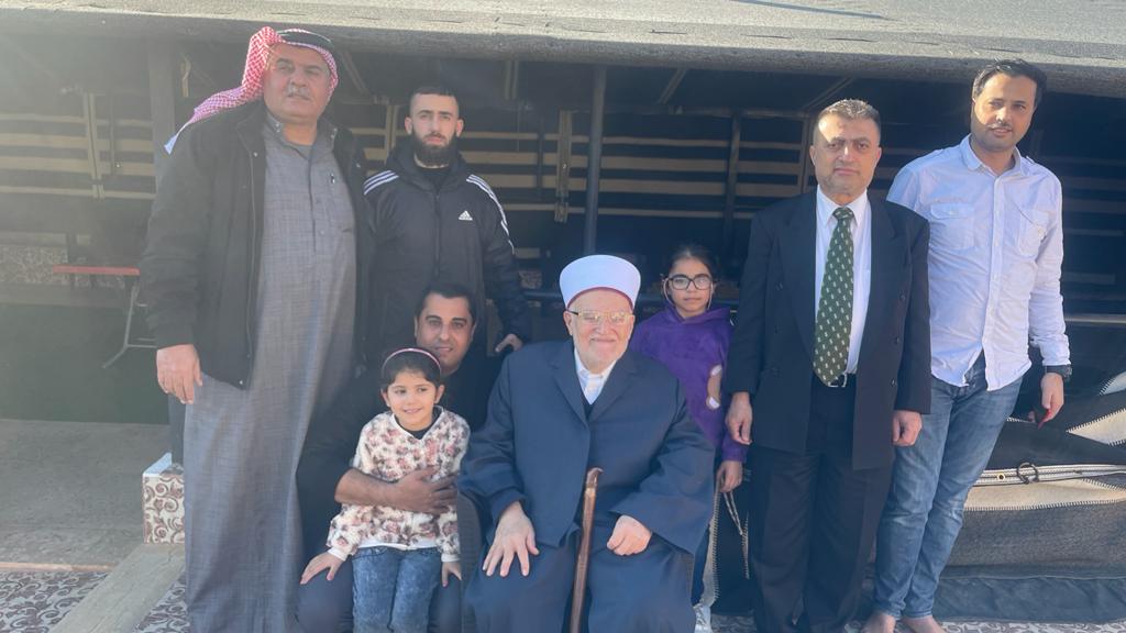 Madar Al-Saa Images 0.7262140003533939