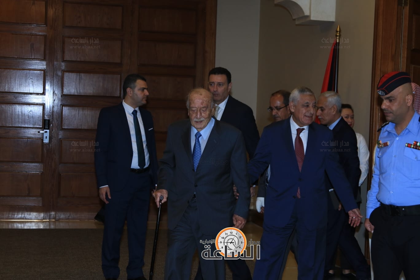 Madar Al-Saa Images 0.9749465284817793