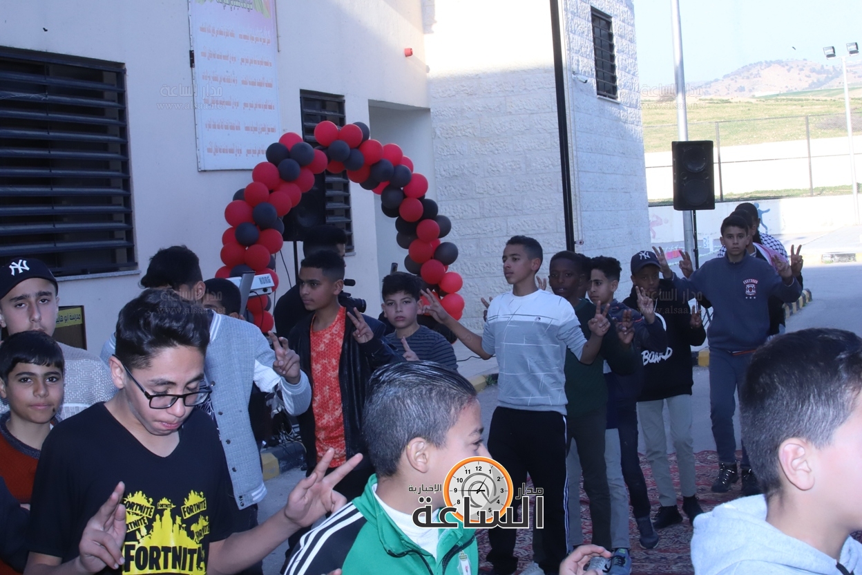 Madar Al-Saa Images 0.9829908514184313