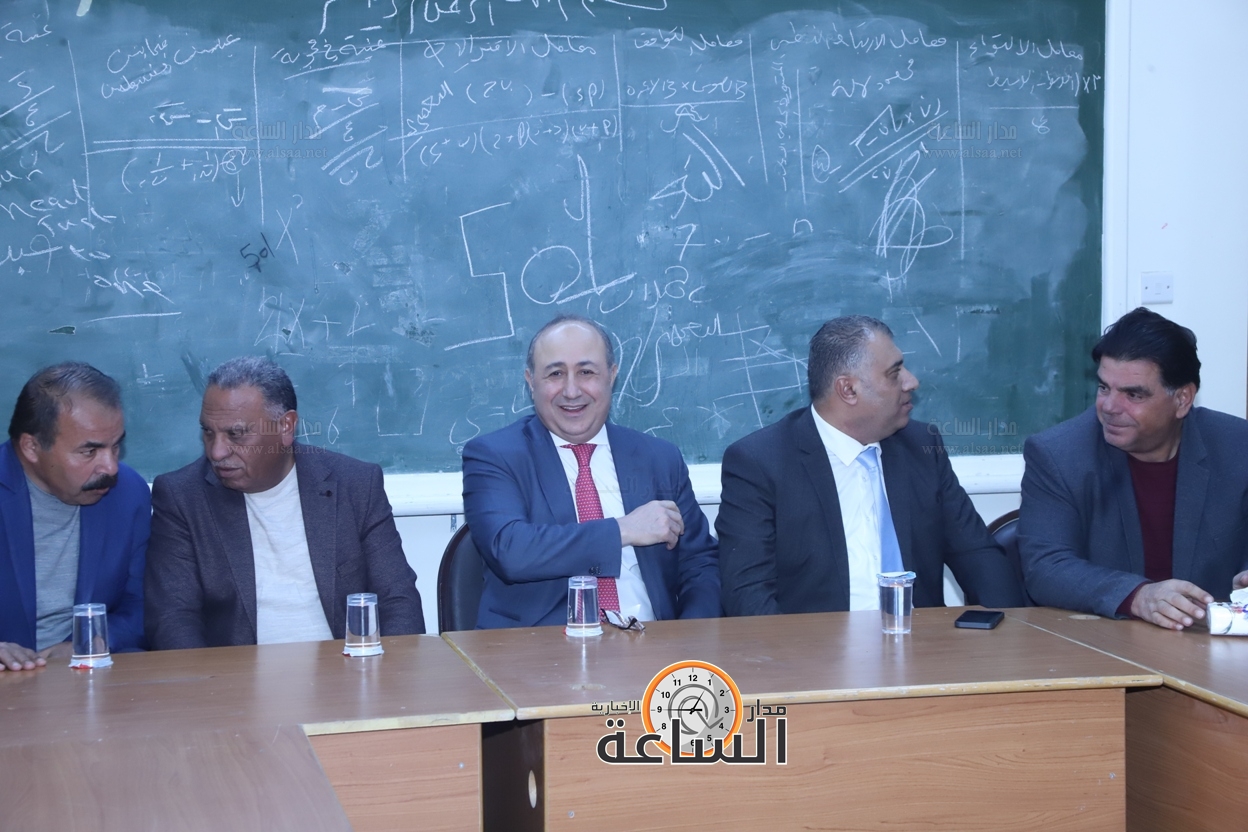 Madar Al-Saa Images 0.08902239366812181