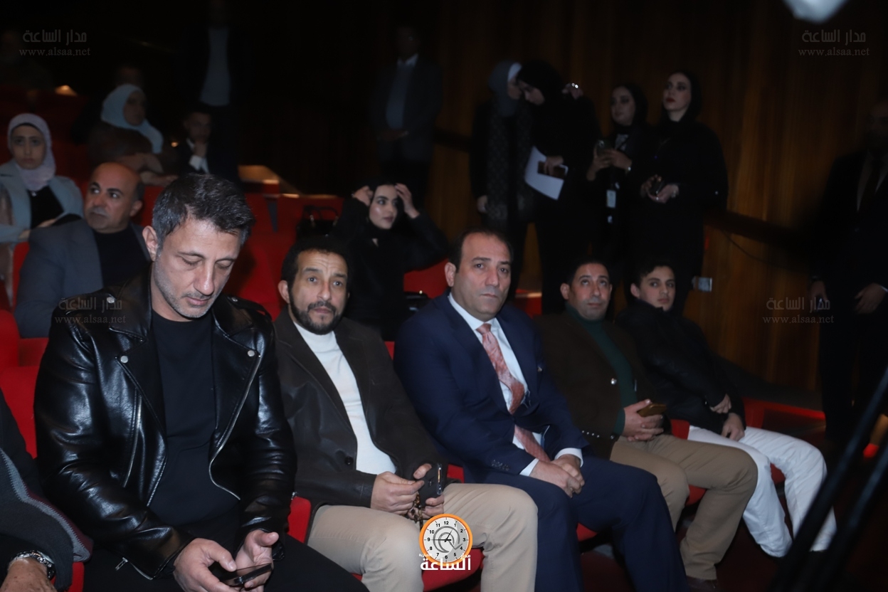 Madar Al-Saa Images 0.5390076522934721