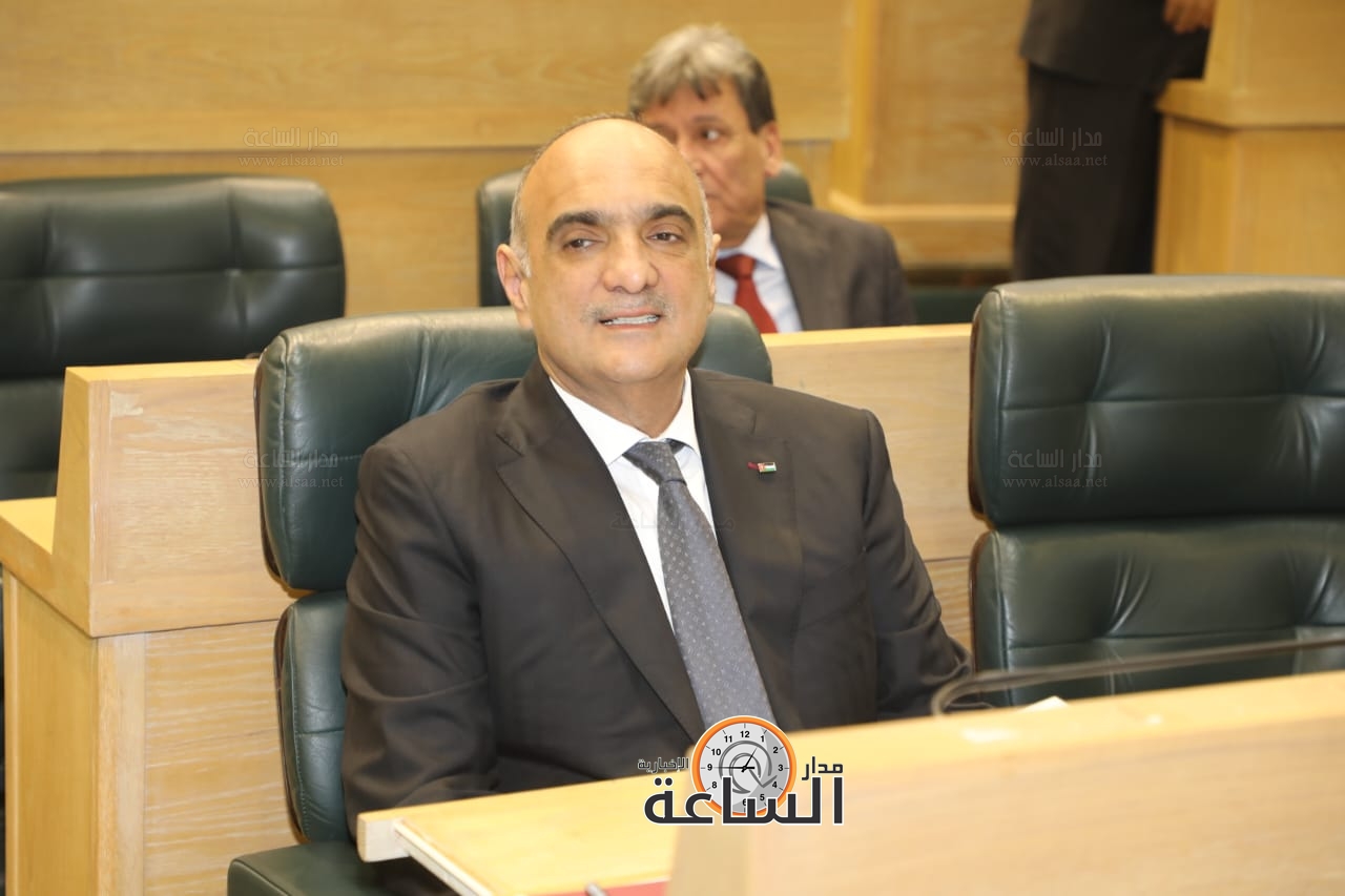 Madar Al-Saa Images 0.24335049234002581