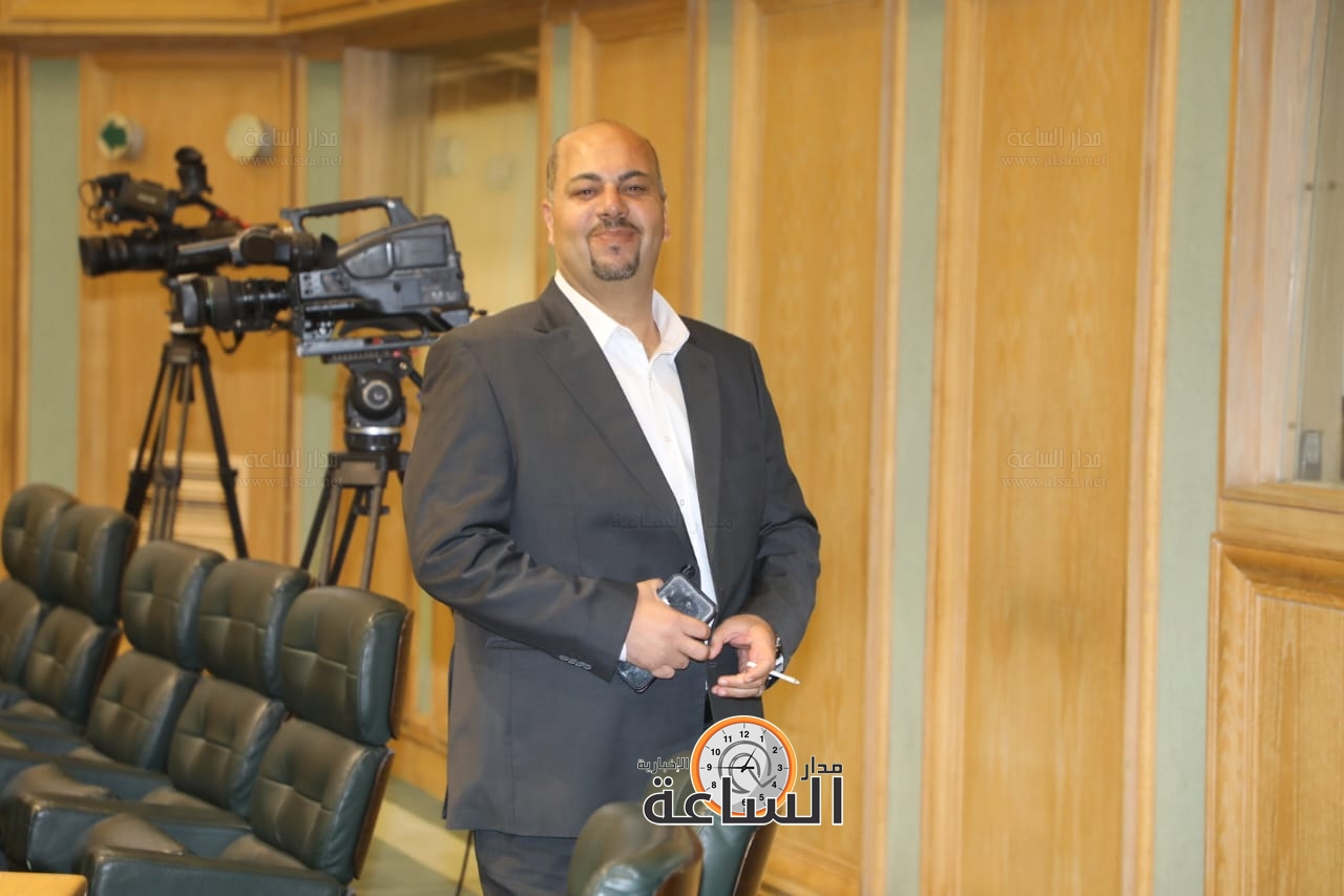 Madar Al-Saa Images 0.2322947173014327