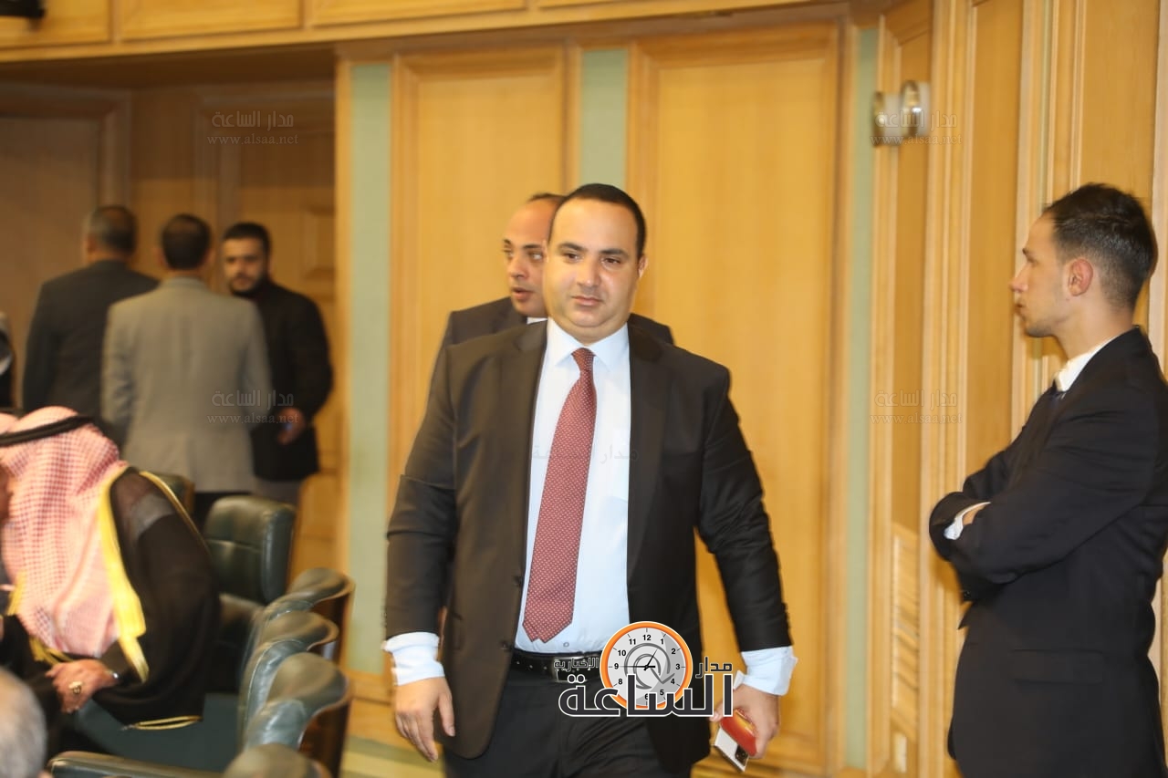 Madar Al-Saa Images 0.8956002418133868