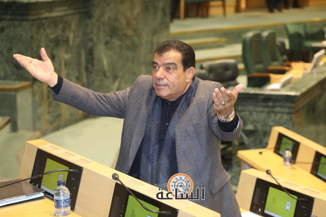 Madar Al-Saa Images 0.5214859613870175