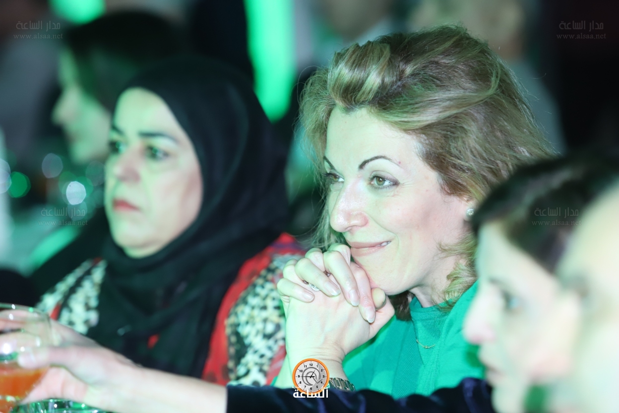 Madar Al-Saa Images 0.5793663601775685