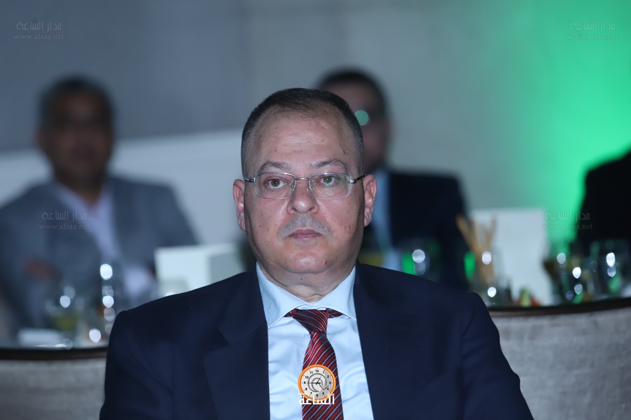 Madar Al-Saa Images 0.40172454921793865