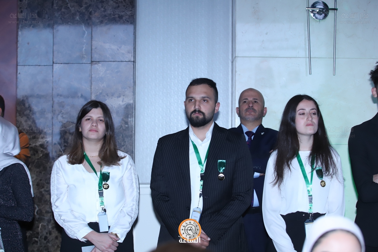 Madar Al-Saa Images 0.3898740699270391