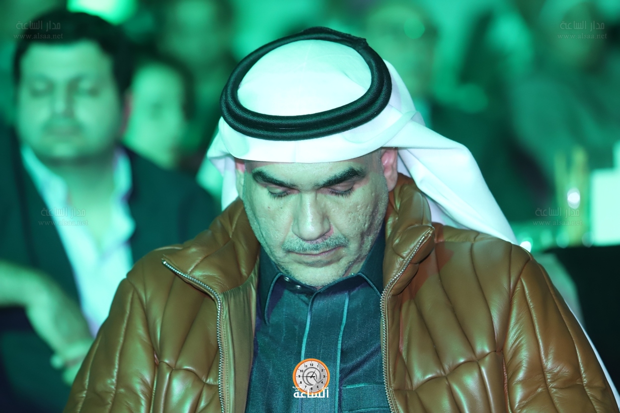 Madar Al-Saa Images 0.33829725595036697