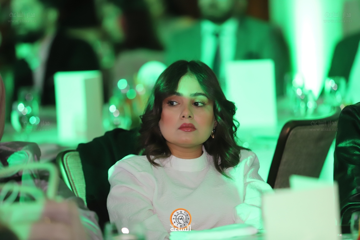 Madar Al-Saa Images 0.8271156949289835