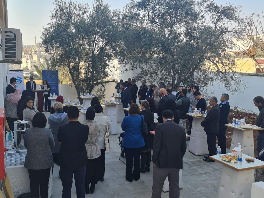 Madar Al-Saa Images 0.5880099468188327