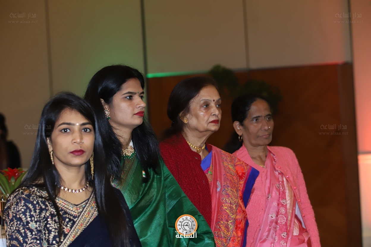 Madar Al-Saa Images 0.3317566930664988