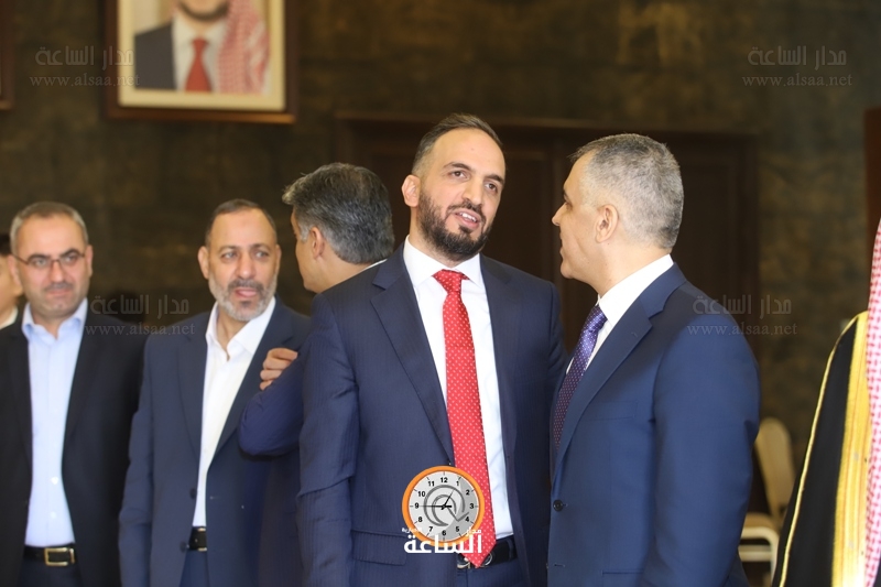 Madar Al-Saa Images 0.855181826367365