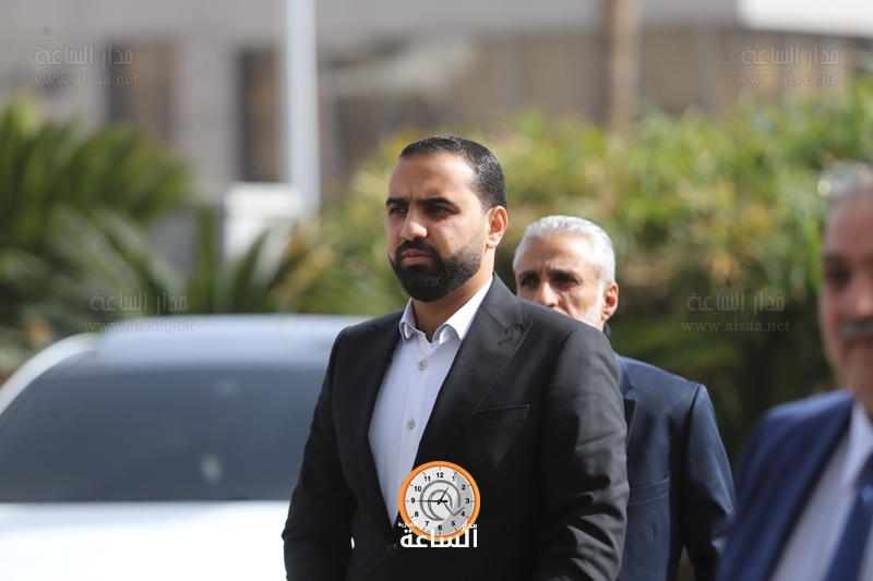 Madar Al-Saa Images 0.7450907175337753