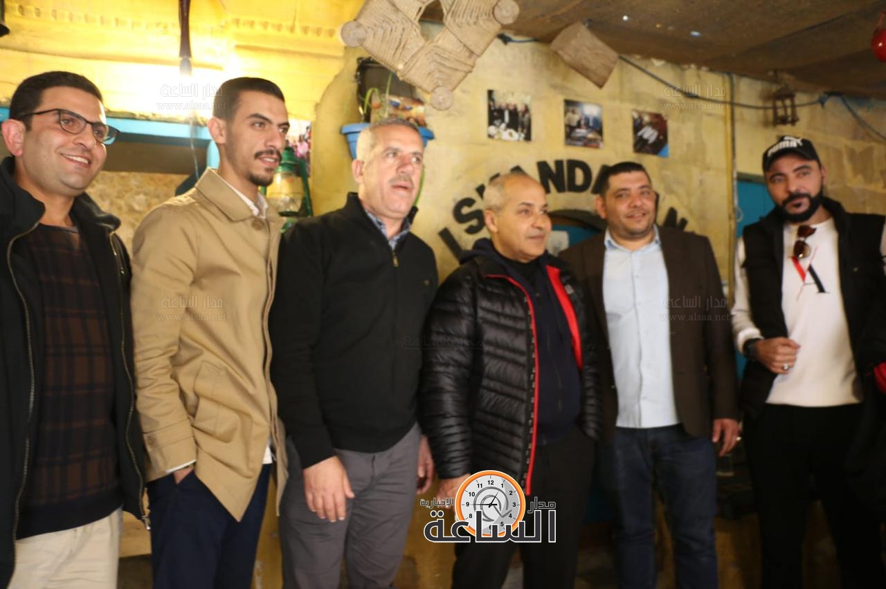 Madar Al-Saa Images 0.7433710403276835