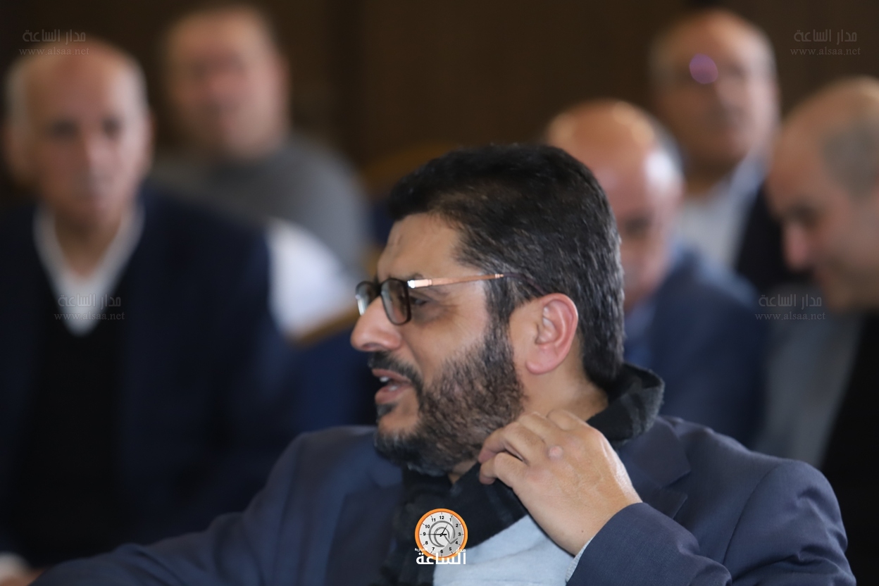 Madar Al-Saa Images 0.15514990138187934