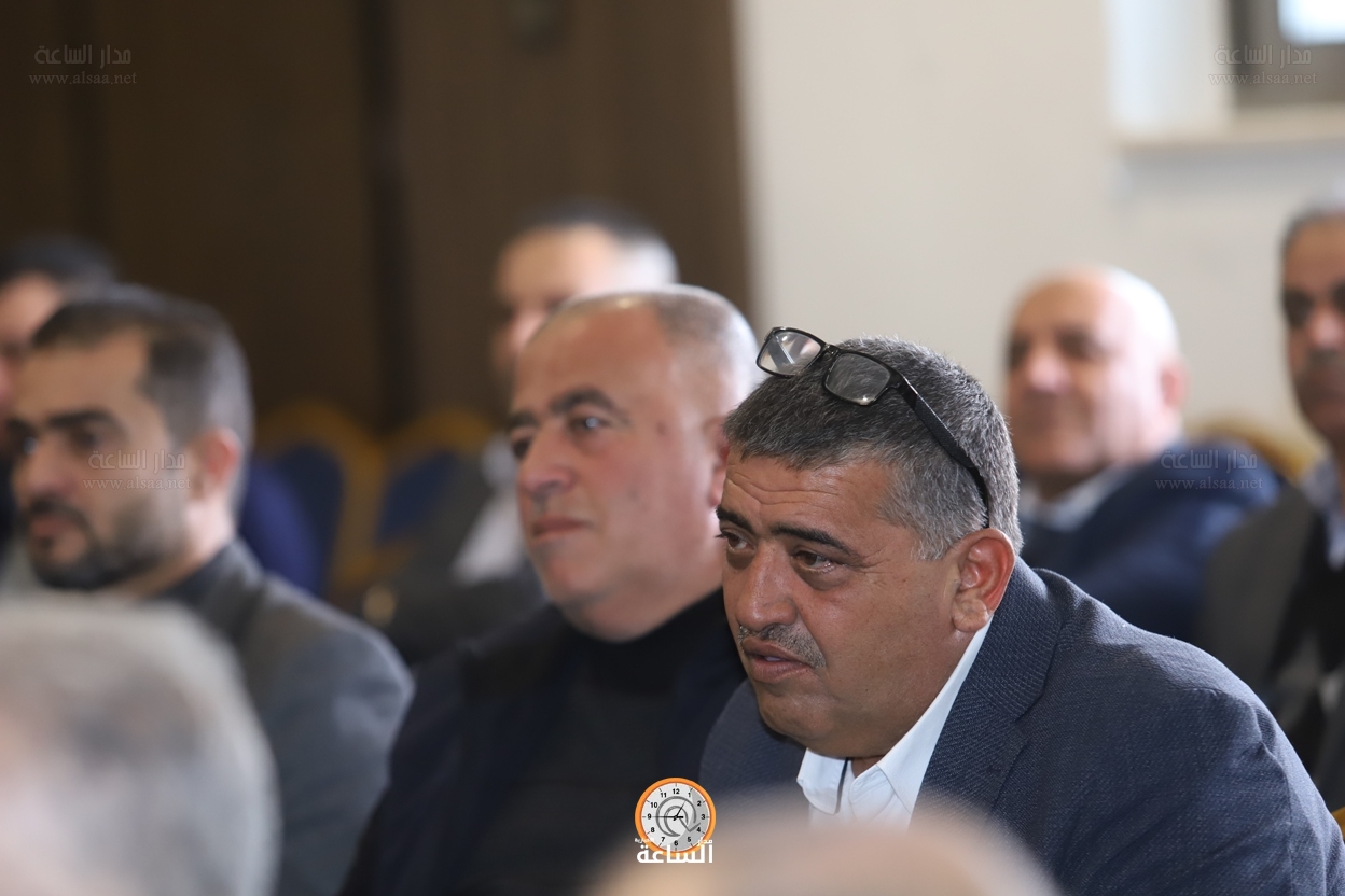 Madar Al-Saa Images 0.728228395812319