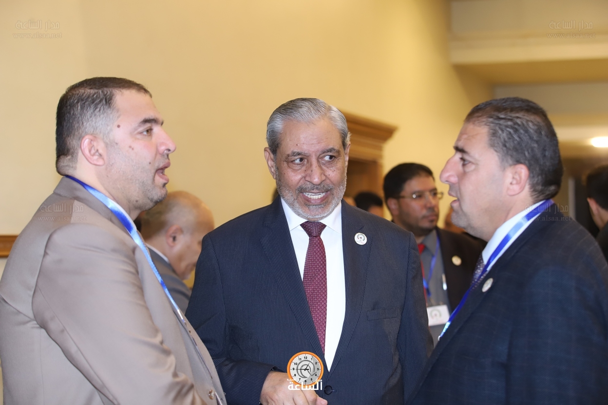 Madar Al-Saa Images 0.5943562745034137