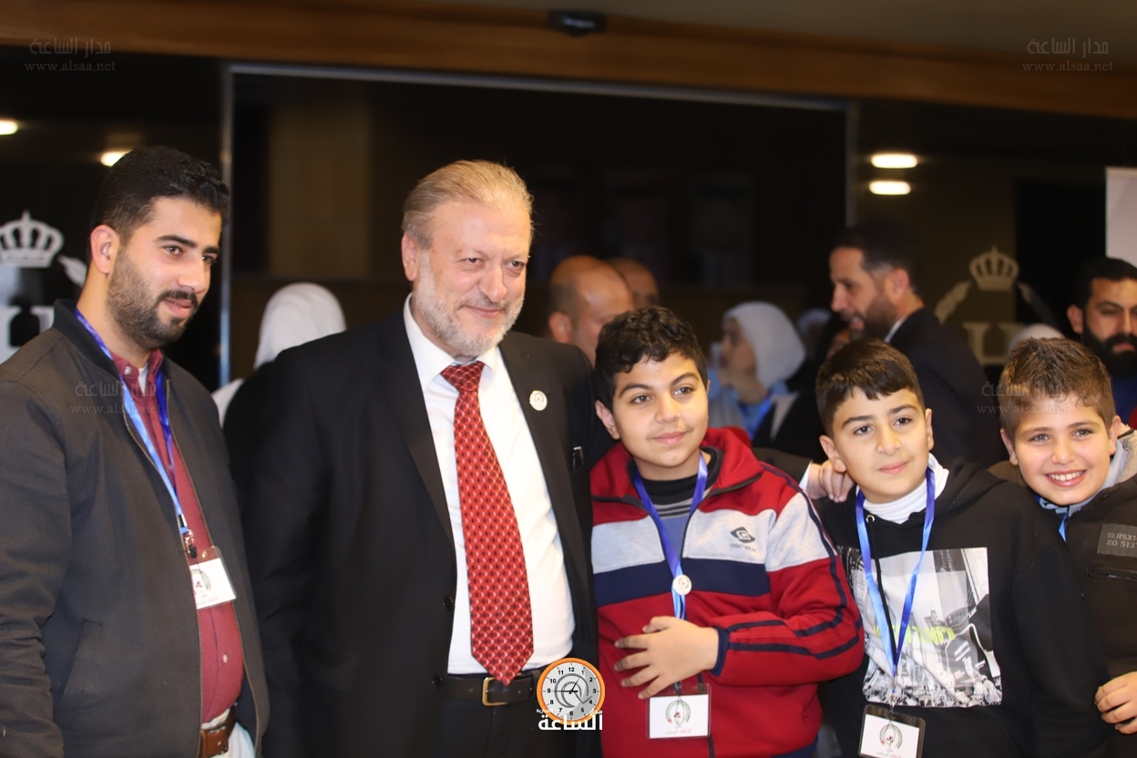 Madar Al-Saa Images 0.34178692357480833