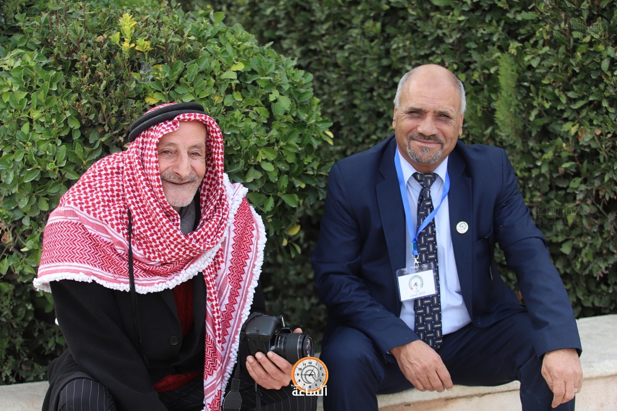 Madar Al-Saa Images 0.3875981949461689