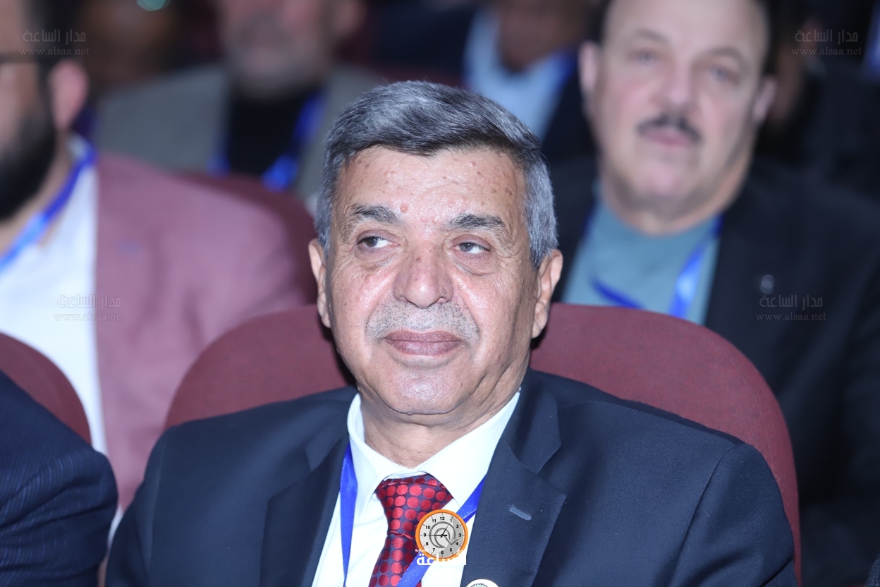 Madar Al-Saa Images 0.322662517986539