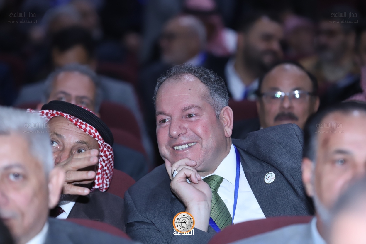 Madar Al-Saa Images 0.501764477398625