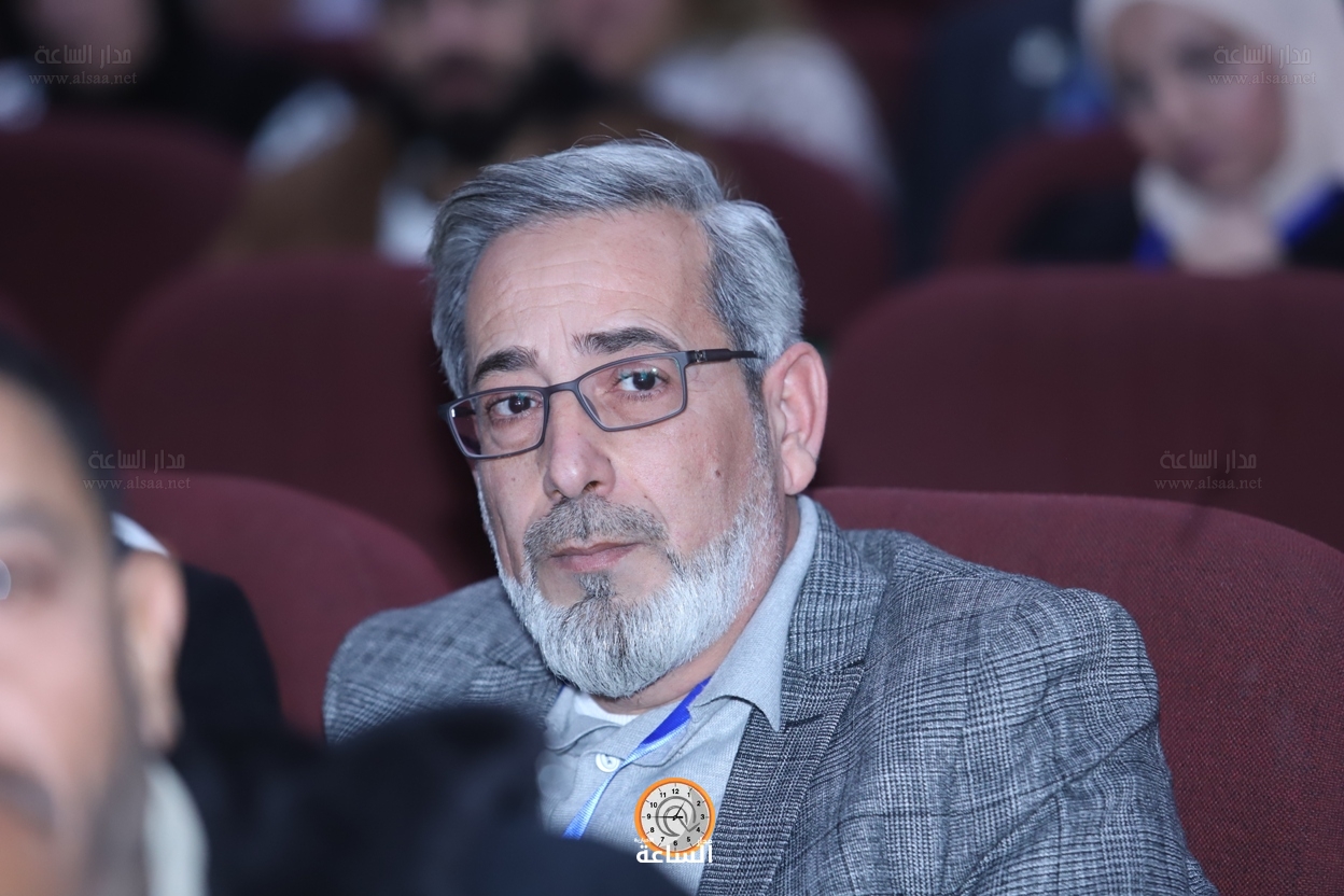 Madar Al-Saa Images 0.47141300762111227