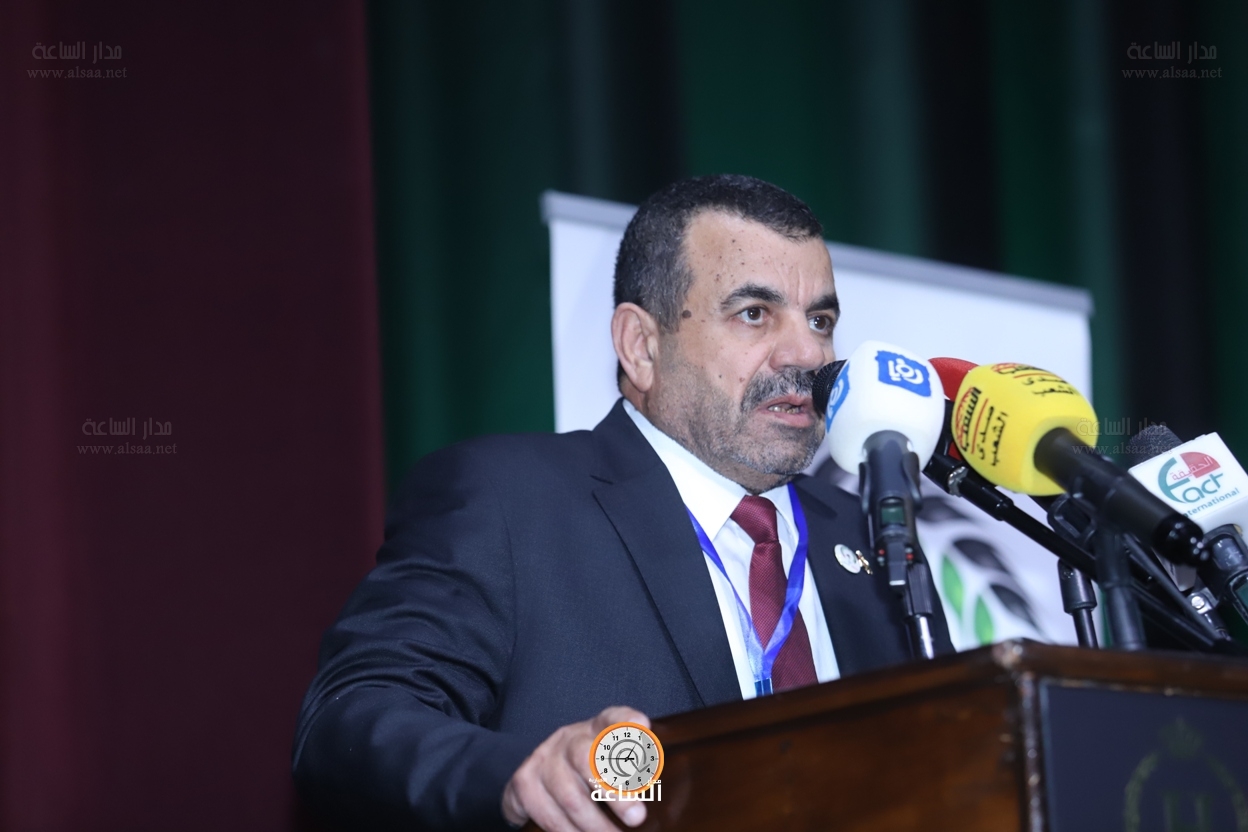 Madar Al-Saa Images 0.4286978977522682