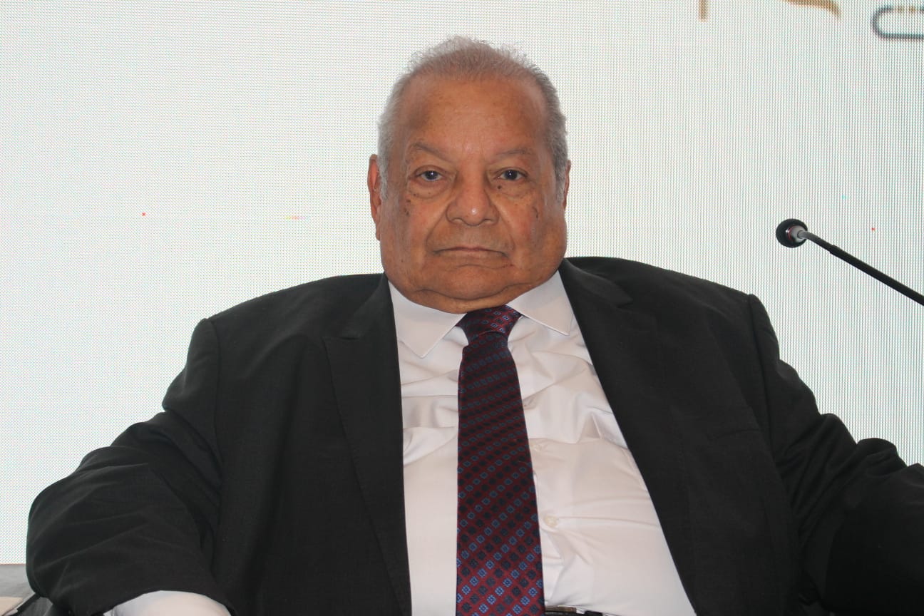 Madar Al-Saa Images 0.6483204944577887