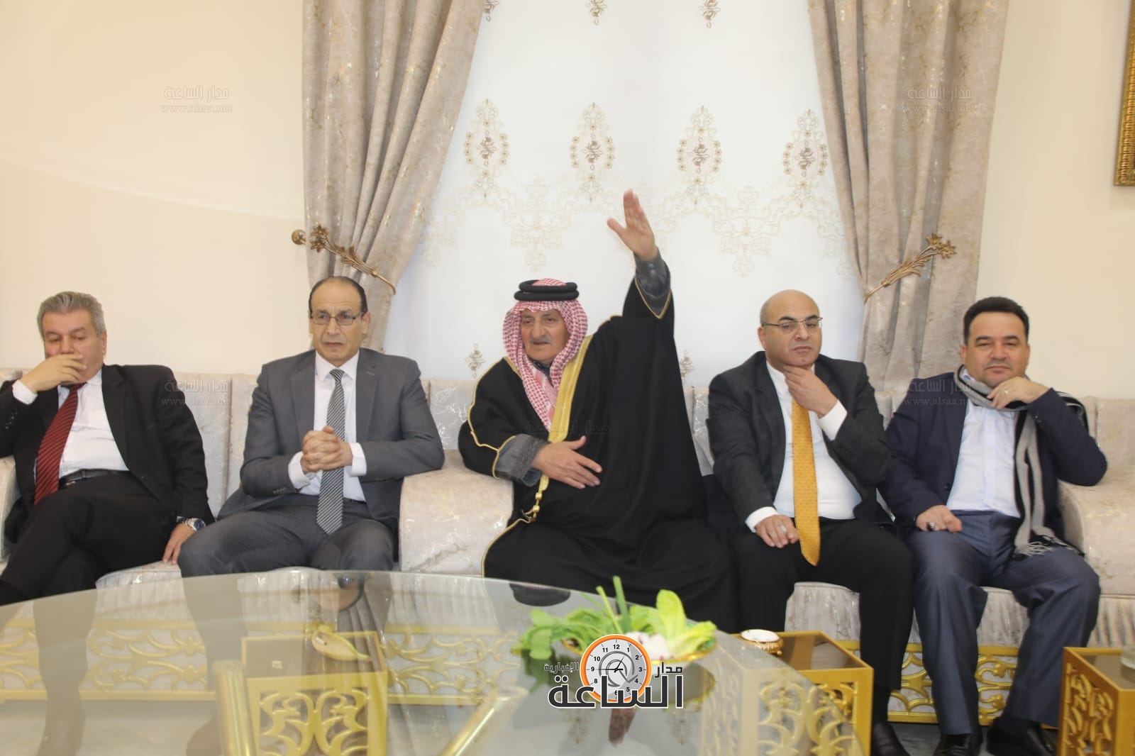 Madar Al-Saa Images 0.3721083945212913