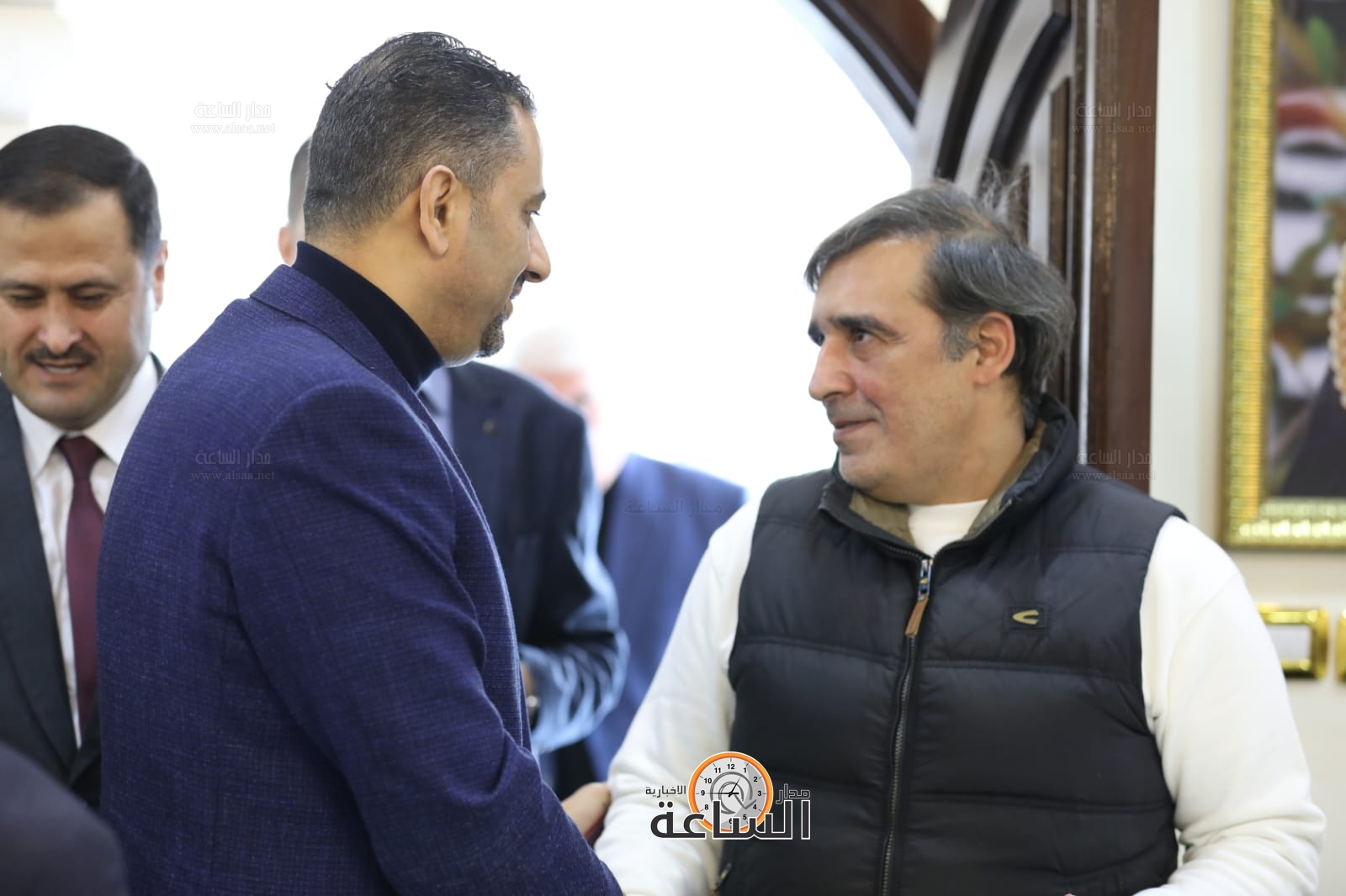 Madar Al-Saa Images 0.3005898961116442