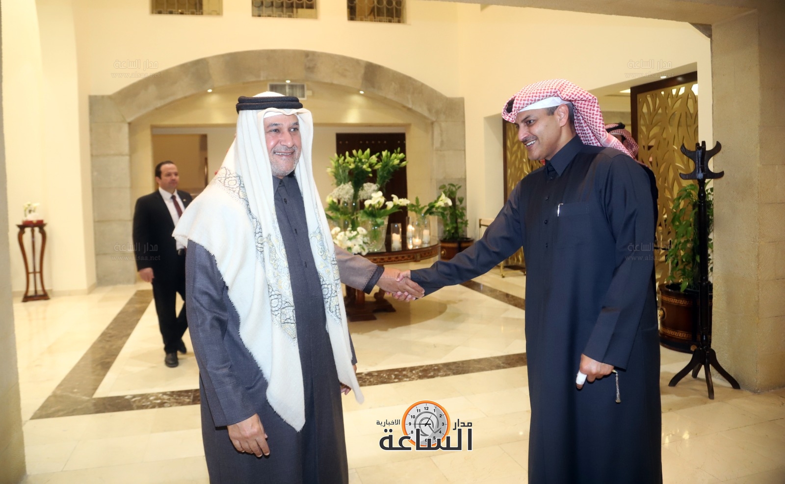 Madar Al-Saa Images 0.8442418119122448