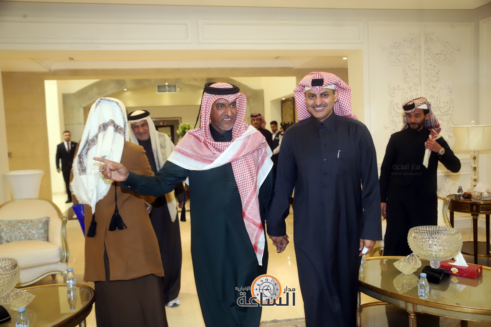 Madar Al-Saa Images 0.6770755348285016