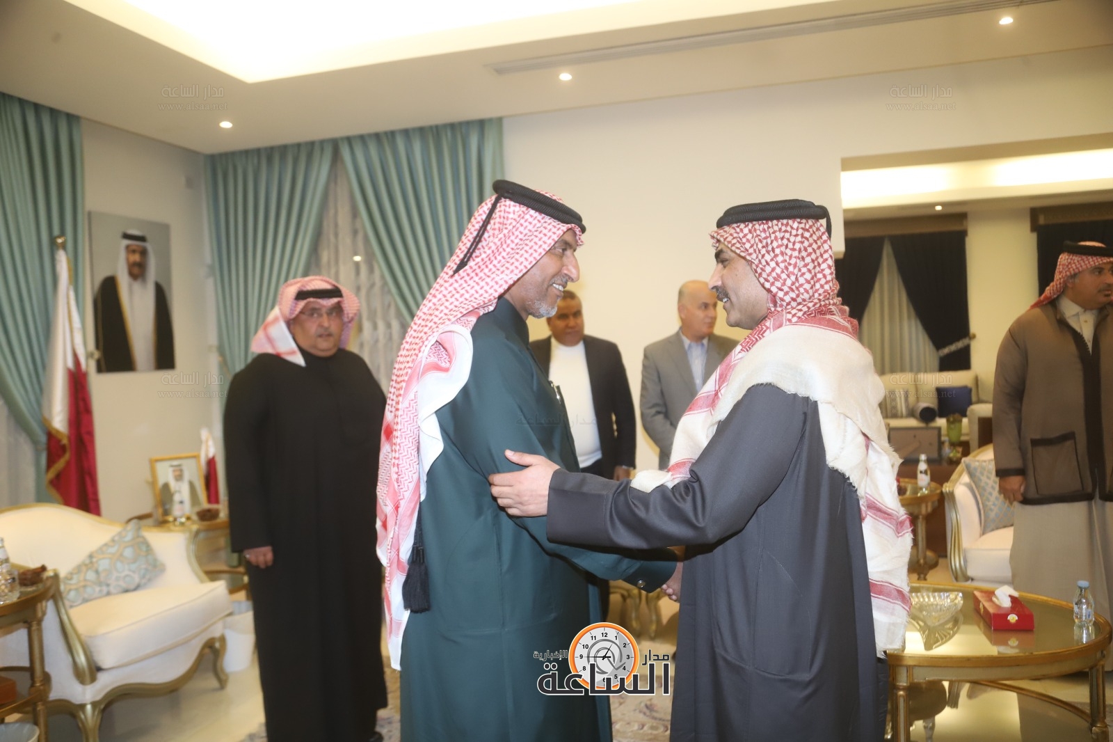 Madar Al-Saa Images 0.32785199145441113