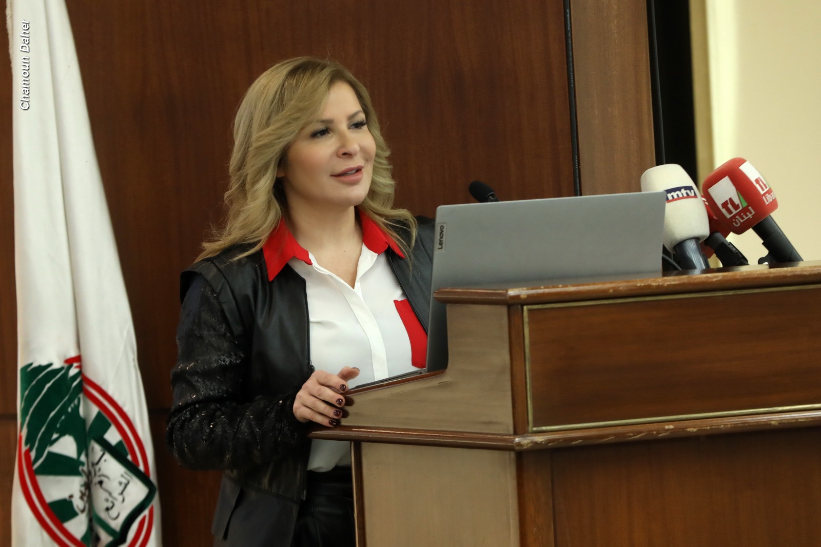 Madar Al-Saa Images 0.04160756023949985