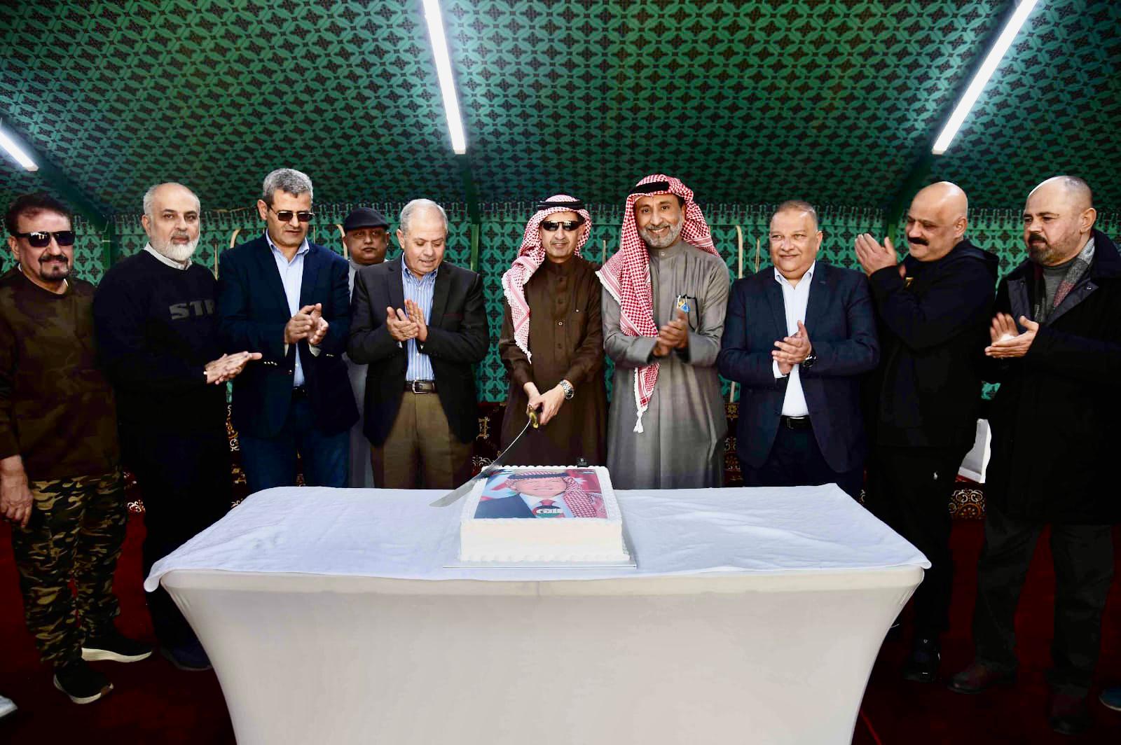 Madar Al-Saa Images 0.4217741939002839