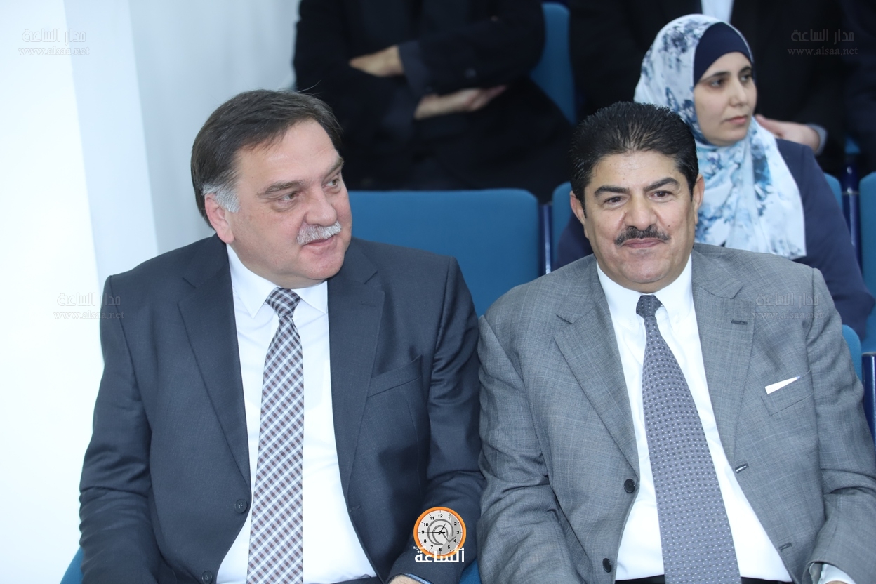 Madar Al-Saa Images 0.43456070612633857