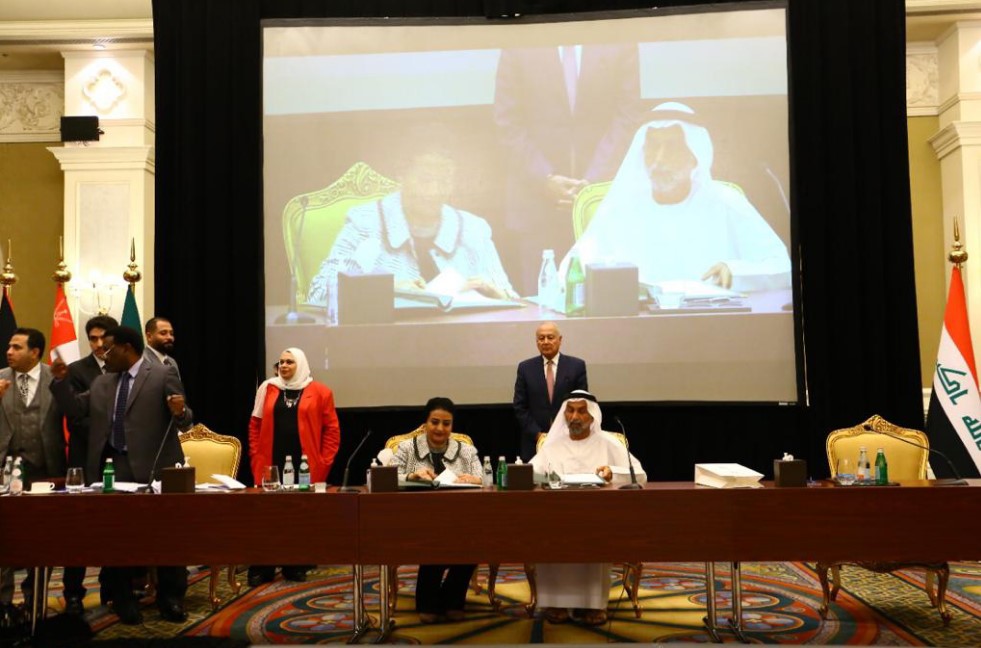 Madar Al-Saa Images 0.7235547918948448