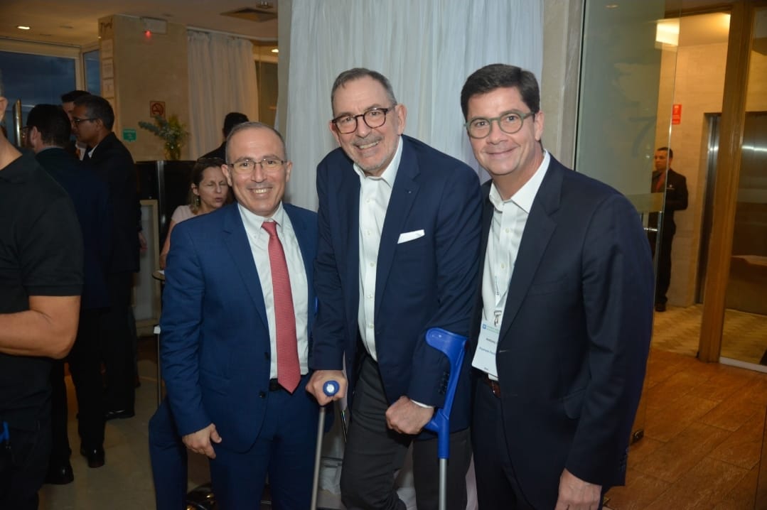 Madar Al-Saa Images 0.4126675417636745