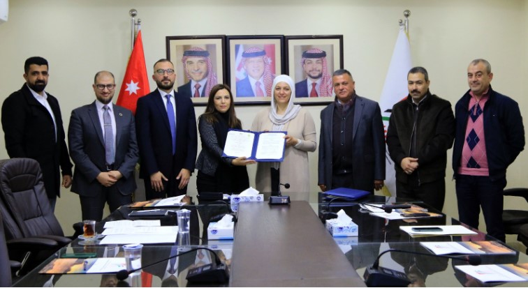 Madar Al-Saa Images 0.8432626116870641