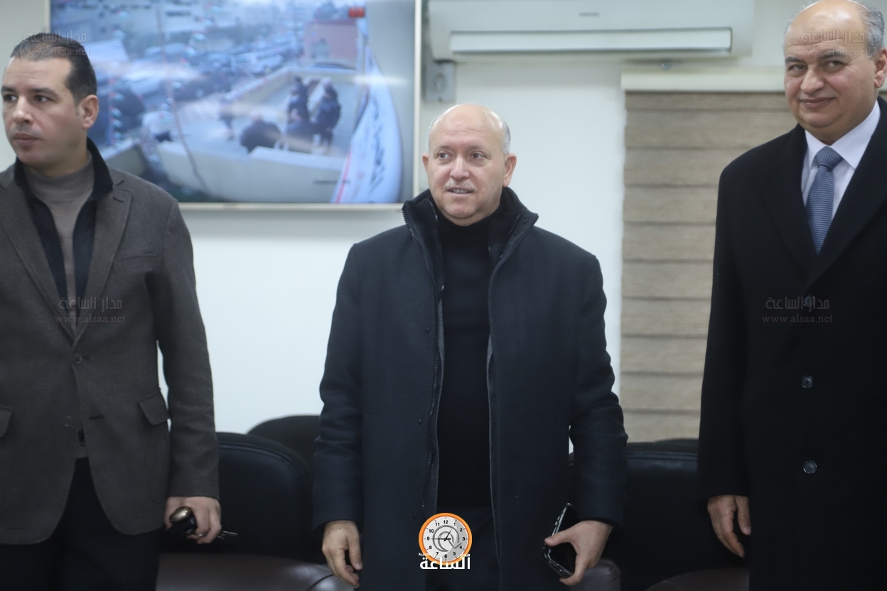 Madar Al-Saa Images 0.610166816771929